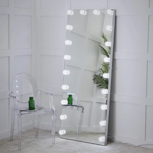 Peili LED-valoilla 180 x 80 cm, 4000K - neutraali valkoinen, 20xE14