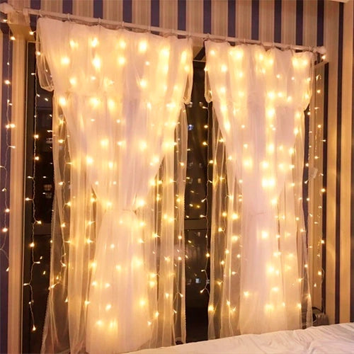 LED-valoverho 3 x 2 m, 240 LED, lämpimänvalkoinen, IP44