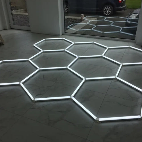 Hexagon-valaisinsarja, 8 kpl, tarvikkeilla, 280W, 6000K, IP20, 33600 Lm