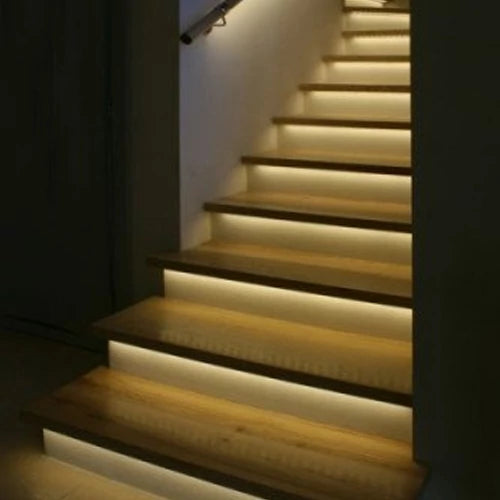 Kulma anodisoitu alumiiniprofiili LED-nauhalle HB-15.8X15.8CT